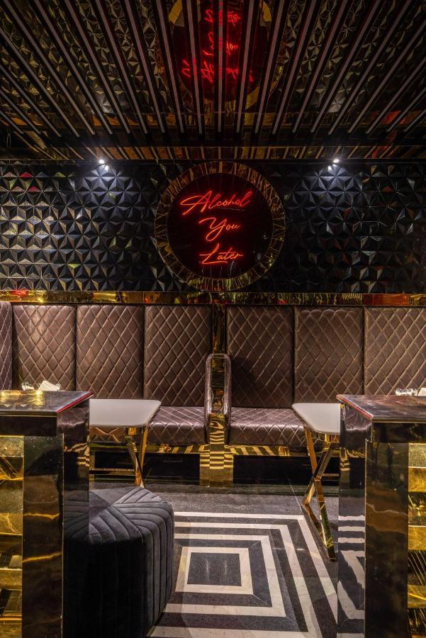 Zoris Boutique Hotel Bhubaneswar Exterior photo